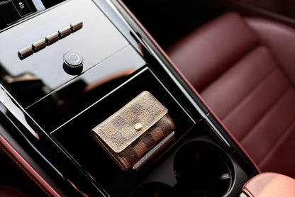 Nika Privé — Louis Vuitton Compact Wallet in Damier Ebene Canvas, brown checkered leather wallet