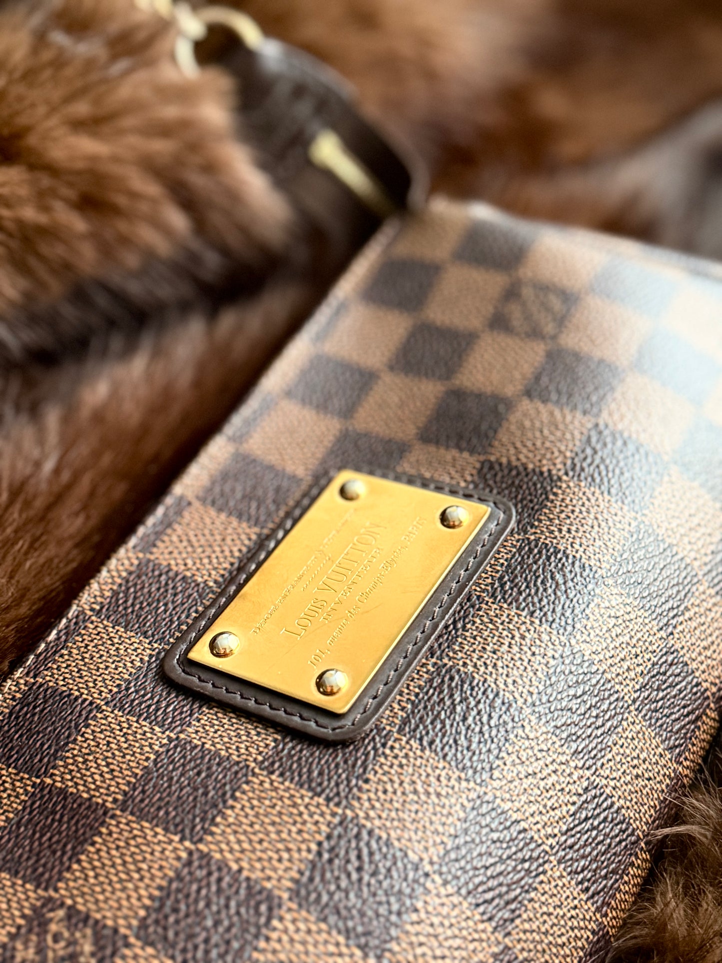 Nika Privé — Louis Vuitton Pochette Eva in Damier Ebene Canvas, small crossbody clutch bag