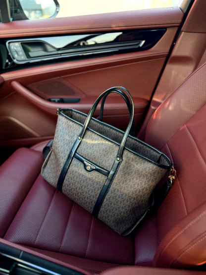Nika Privé Michael Kors Beck Medium Tote Bag in Signature Canvas and Leather structured tote